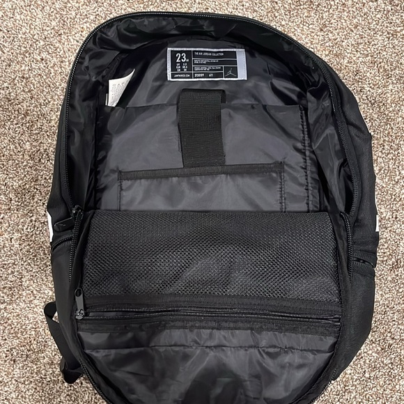 Jordan Back Pack - Picture 4 of 5